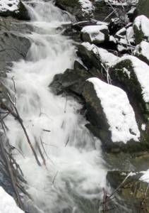 Wodospad „Szepit” na potoku Hylatym